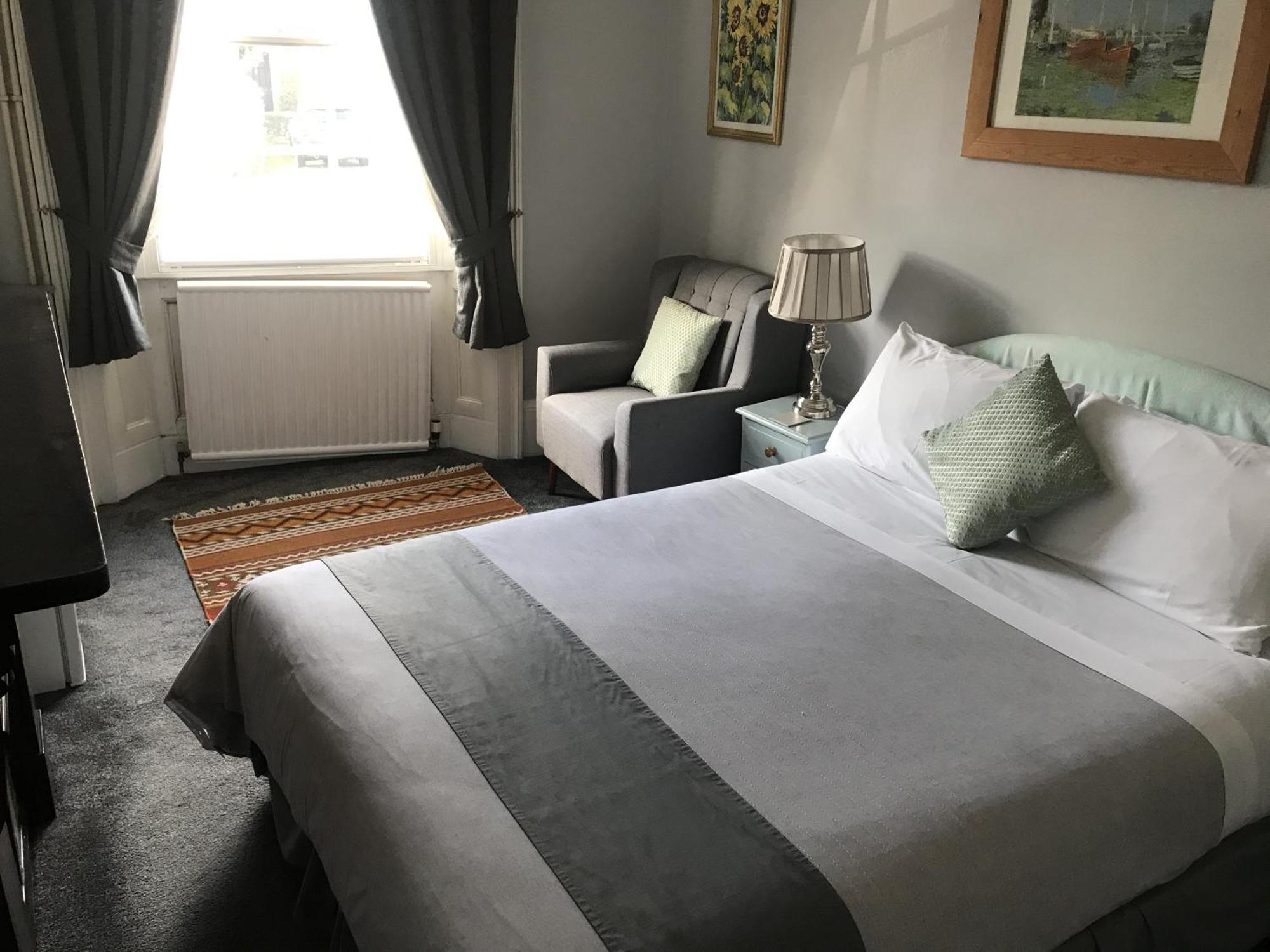 Hotel The Red House Grantham Zimmer foto